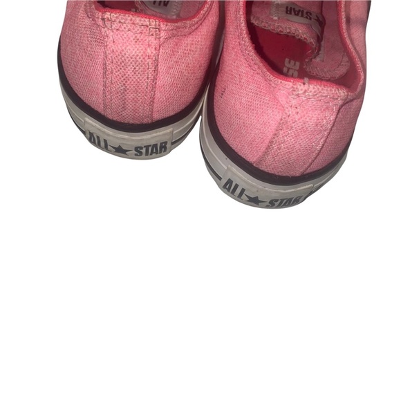 WOMEN pink converse all stars size 6 - Picture 3 of 5